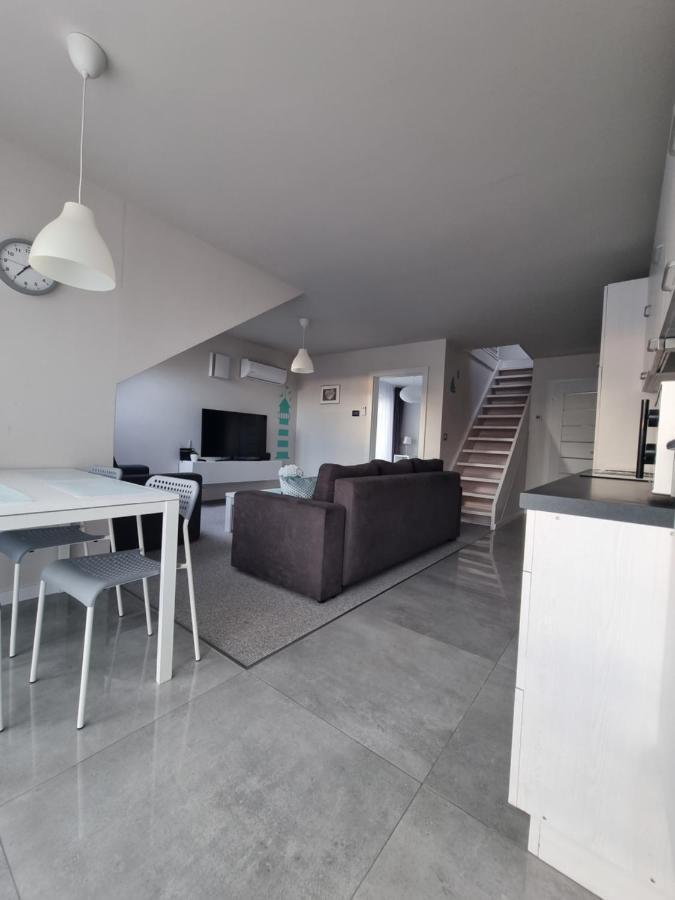 Apartament Laguna Леба Екстериор снимка